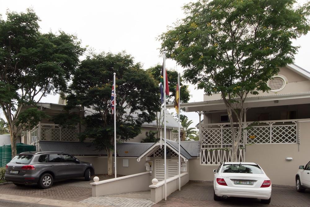 איסט לונדון Quarry Lake Inn מראה חיצוני תמונה