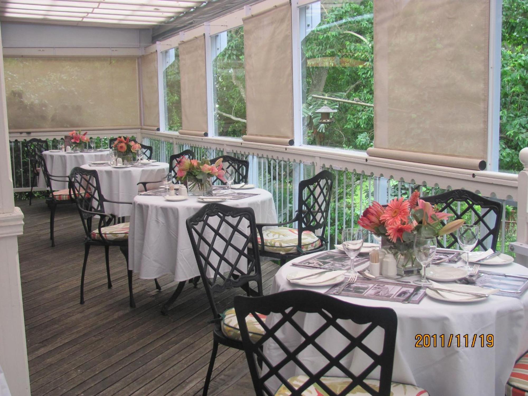 איסט לונדון Quarry Lake Inn מראה חיצוני תמונה