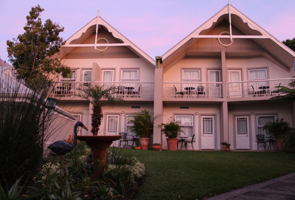 איסט לונדון Quarry Lake Inn מראה חיצוני תמונה