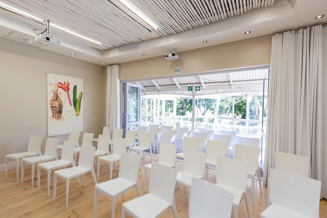 איסט לונדון Quarry Lake Inn מראה חיצוני תמונה